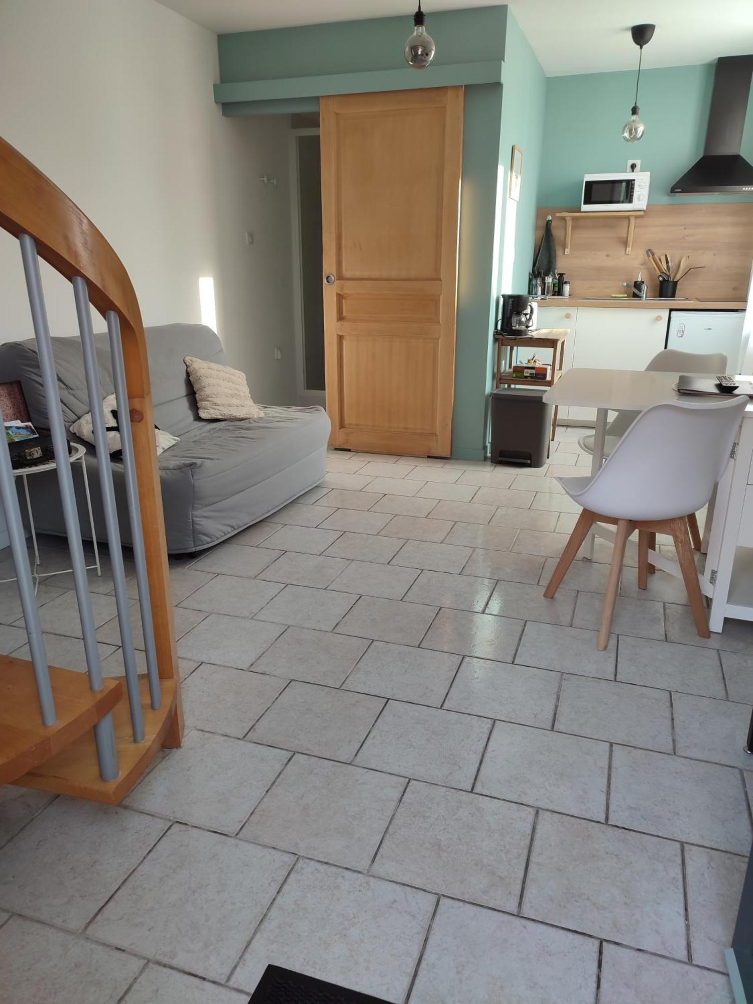 Maison De Campagne Avec Grand Parking Prive -Calme Et Serenite Chevincourt Luaran gambar